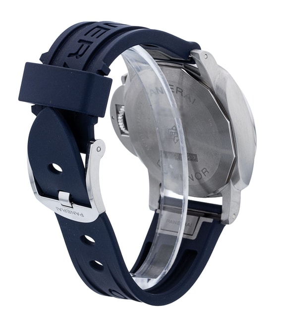 Panerai Luminor Quaranta PAM01370 Image 3